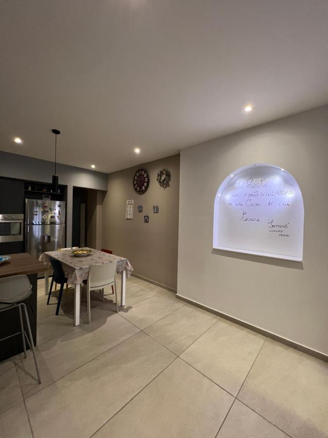 Samcri Luxury Home Катания Экстерьер фото